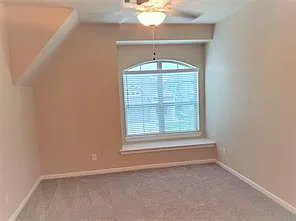 2522 Manor Valley Ct — Photo 17