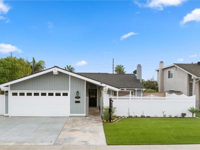 8592 Larkport Dr, Huntington Beach, CA, 92646