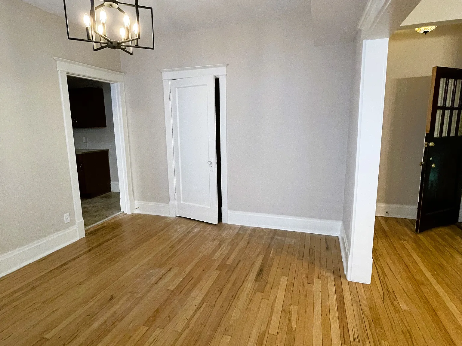 1 bed, 1000 sqft, $1,450 — Photo 4