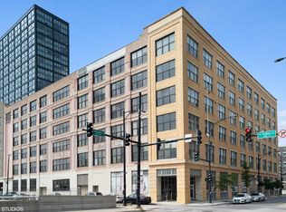 1014 W Van Buren St #620, Chicago, IL 60607