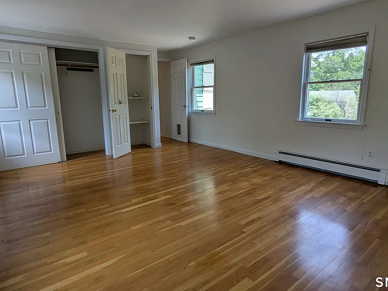 117 N Taylor Ave — Photo 16