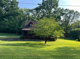 8 Cherrywood Ln SE, Cartersville, GA 30120