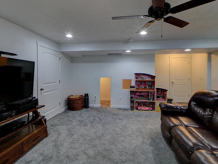 498 S Evergreen Way — Photo 17