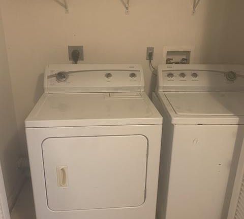 5th image of 4503 Papillion Ct