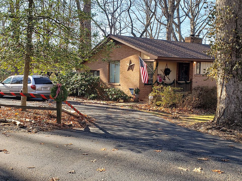 1st image of 7415 Richland Dr