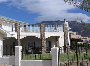 10522 Elena Dr NE, Albuquerque, NM 87122