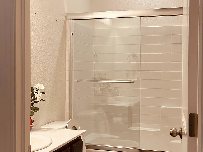 723 Suzanne Dr — Photo 15