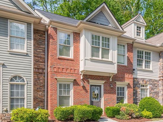 1268 Harris Commons Pl, Roswell, GA 30076