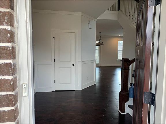 4th image of 1320 Palouse Hills Pl