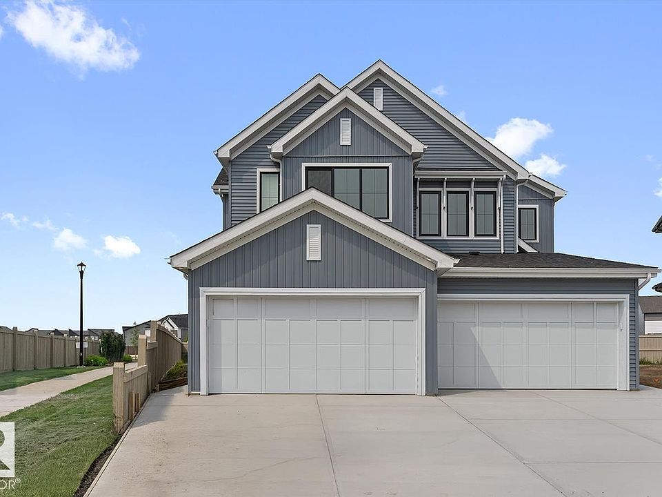 1st image of 1066 Cristall Cres