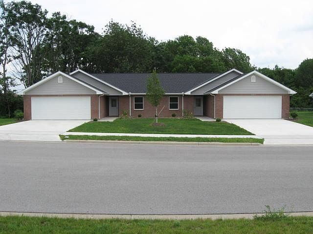 1st image of 812 Meadow Glen Ave