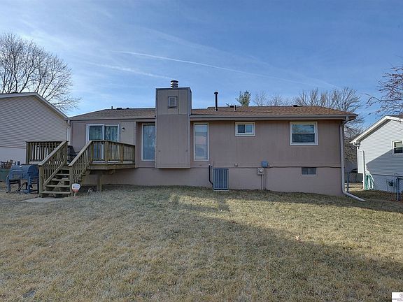2nd image of 2308 Arlington Pl