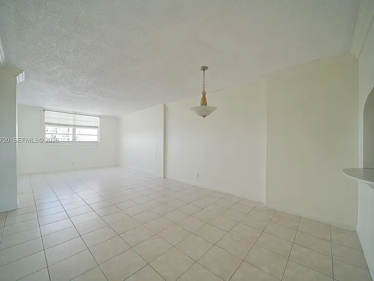 2903 N Miami Beach Blvd #1006 — Photo 5