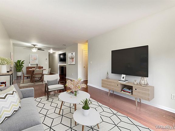 5th image of 3-15 Endeavor Place #A