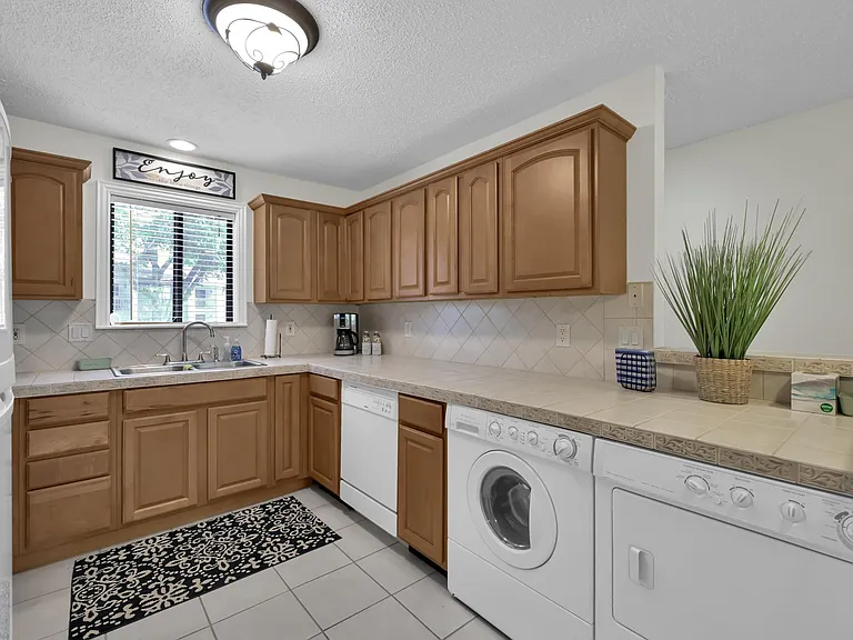 12100 Melville Dr #618 — Photo 11