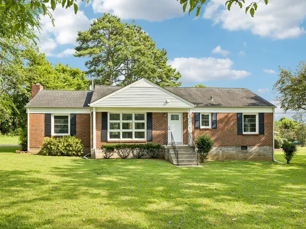 202 Jackson Heights Rd, Columbia, TN 38401