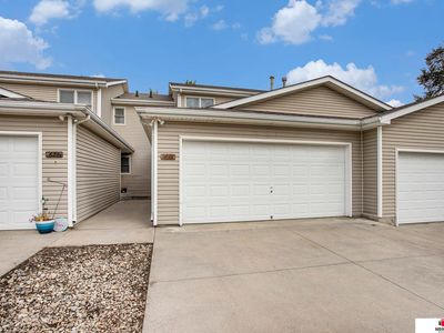 628 Lakeside Dr #57, Lincoln, NE, 68528