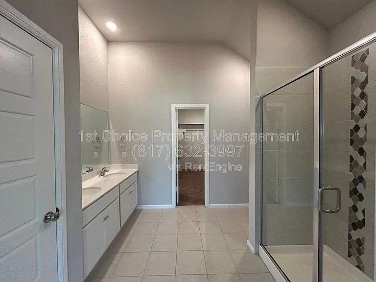 8941 Lantana Meadow Dr — Photo 34