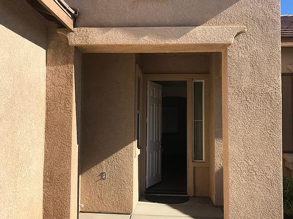 2nd image of 13609 Sandpiper Pl