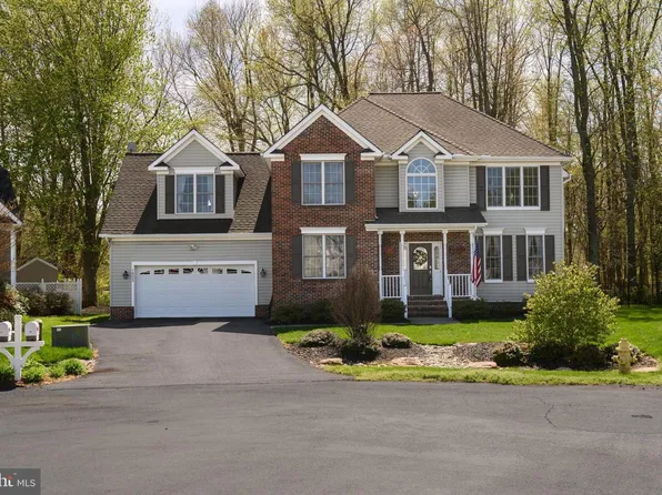 1033 Avalon Ct, Stevensville, MD 21666