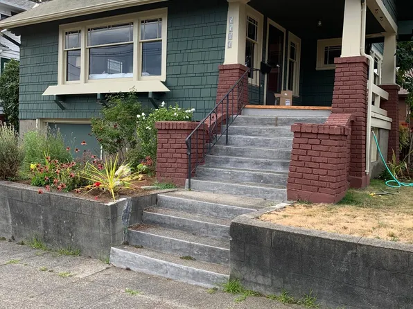 5303 Latona Ave NE, Seattle, WA 98105