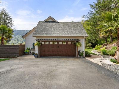 17146 Mountain Dr, Brookings, OR, 97415