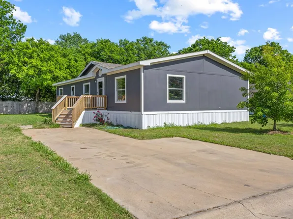 5005 Lake Arlington Rd, Fort Worth, TX 76119