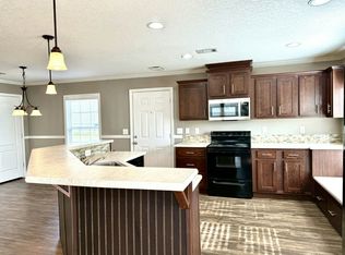 9 Redwood Ln, Newnan, GA 30263