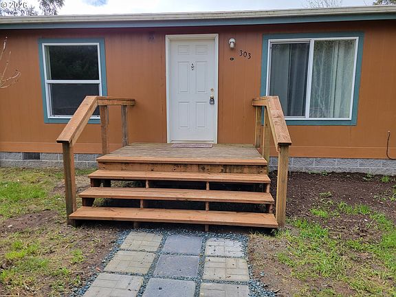 3rd image of 303 13th St SW