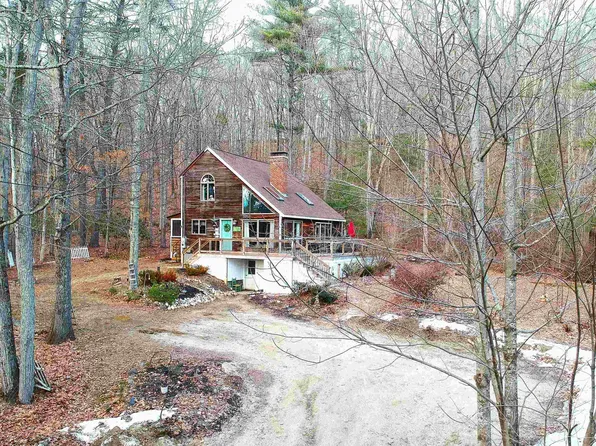 14 Smoke Street, Barrington, NH 03825