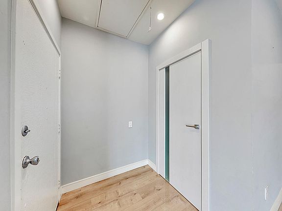 5th image of 5534 Sylmar Ave APT 7