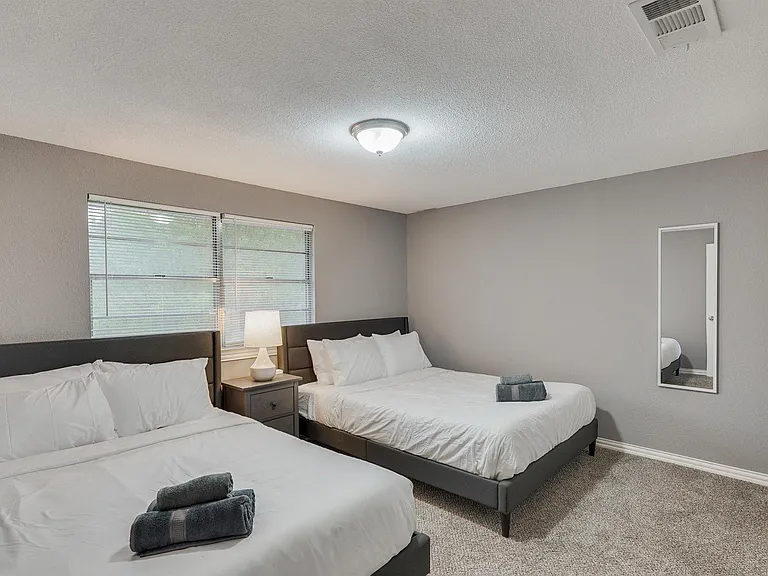 11259 Drummond Dr — Photo 29