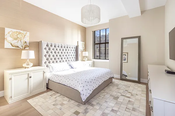 Rented by Compass | media 39