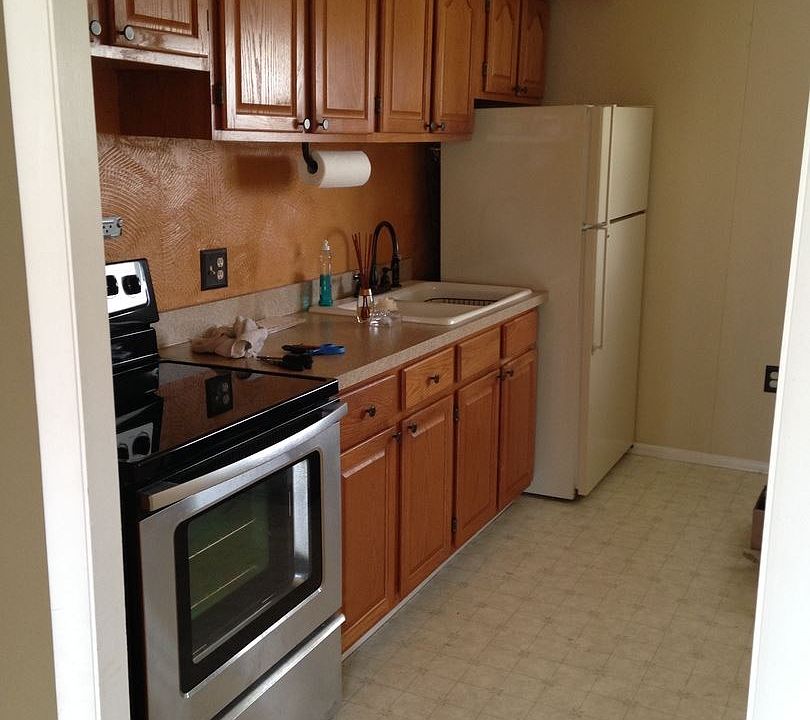 2nd image of 205 Myrtle Ave