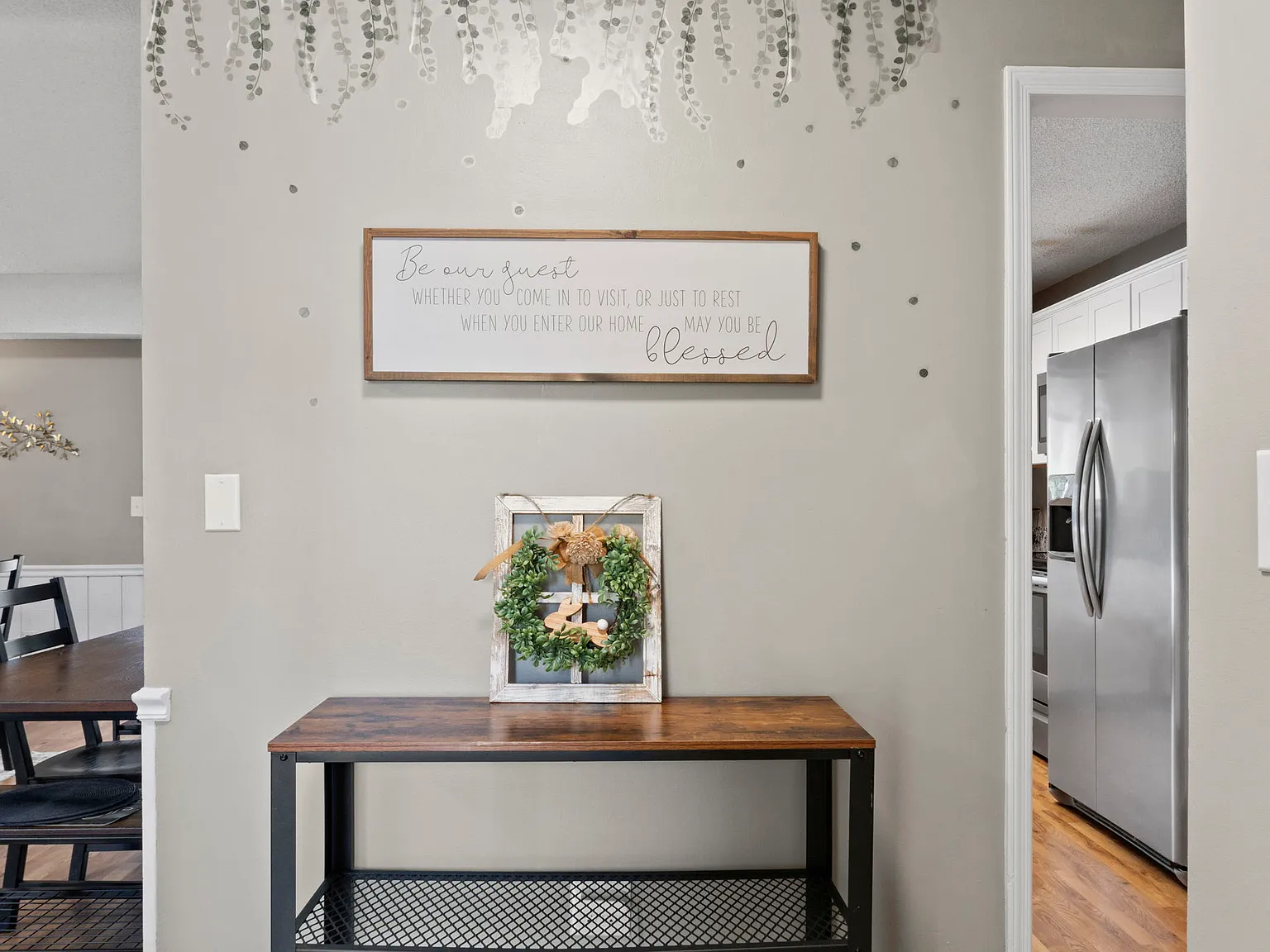 3 bed, 1800 sqft, $2,190 — Photo 4