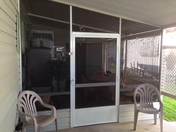 RIGHT SIDE PORCH 12'BY 11'