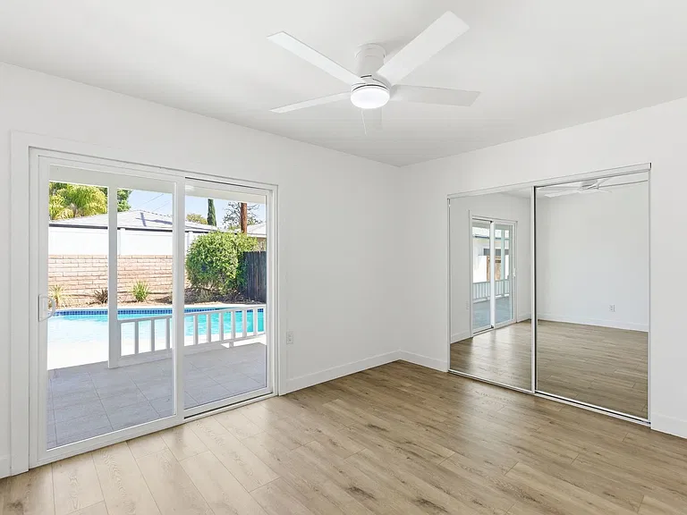 16257 Los Alimos St — Photo 17