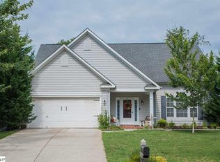 10 Crossvine Way, Simpsonville, SC 29680