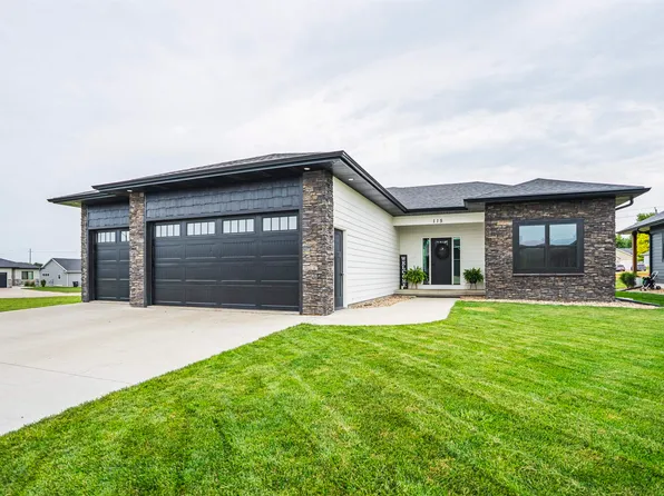 115 19th St SE, Le Mars, IA 51031
