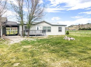 6 Plateau Dr, Columbus, MT 59019