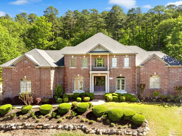 4 Bellegarde Dr, Little Rock, AR 72223