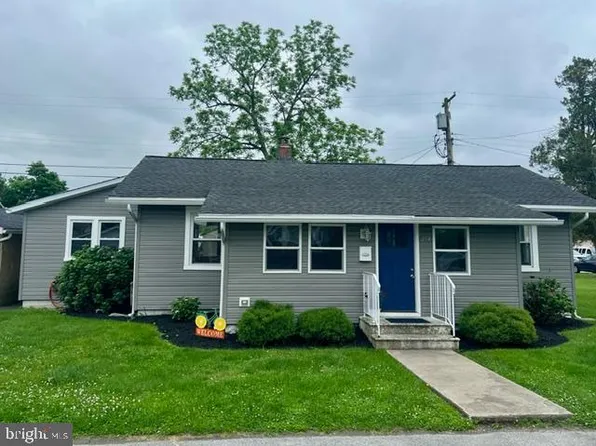 253 F St, Carneys Pt, NJ 08069