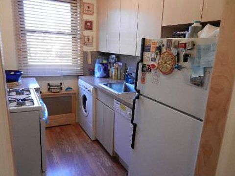 4th image of 19958 21st Ave