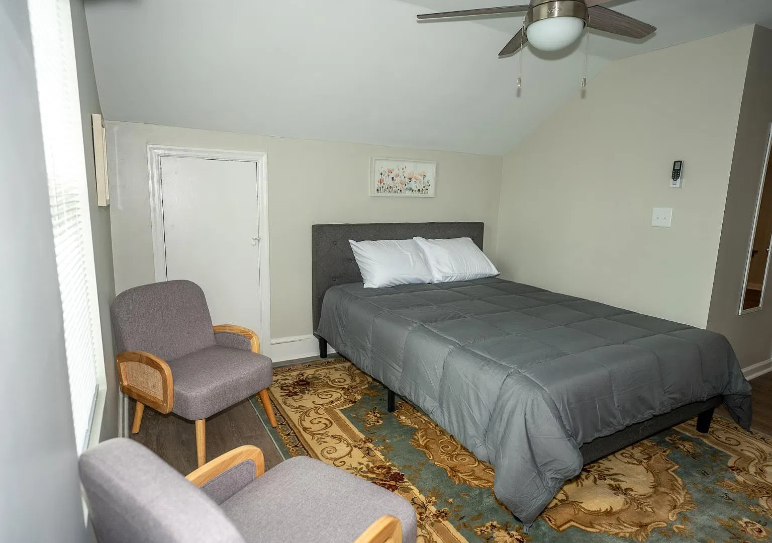 860 S Confederate Ave - 5 — Photo 1