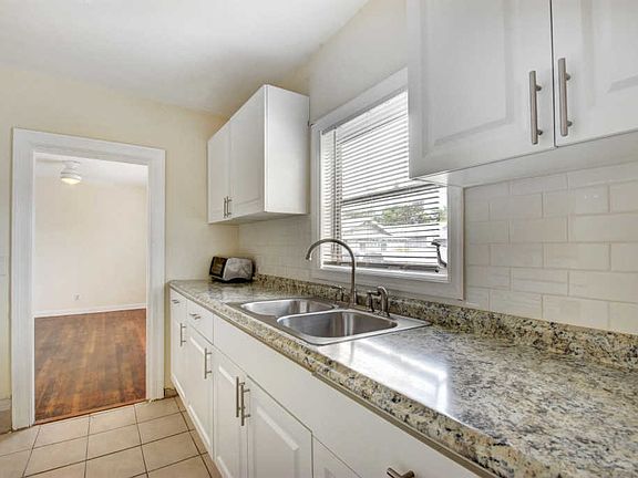 2nd image of 601 N K St #3