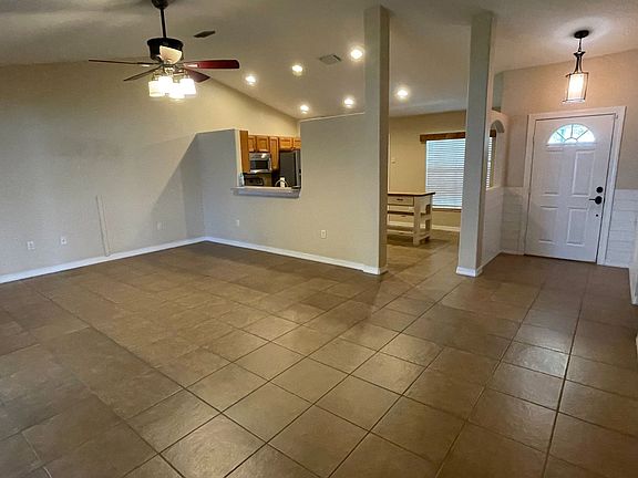 3rd image of 4207 Cinnamon Fern Ct