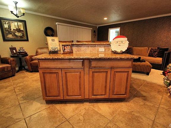 Breakfast bar