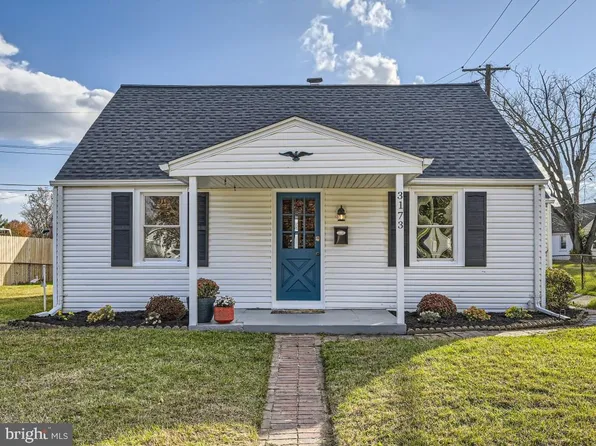 3173 Baybriar Rd, Dundalk, MD 21222