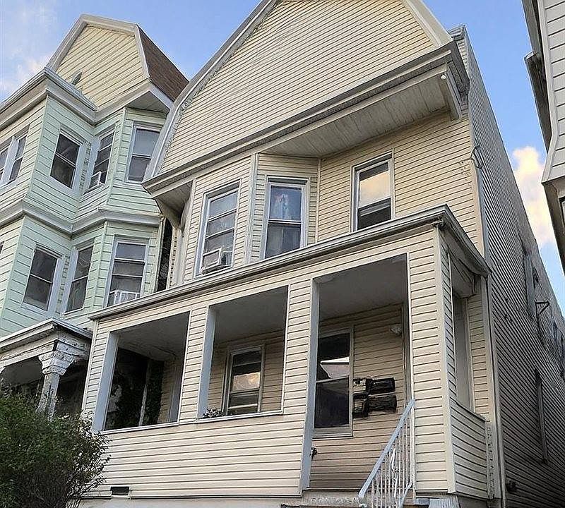 1st image of 95 W 17th St APT 1