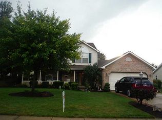 427 Applegate Rd, Englewood, OH 45322